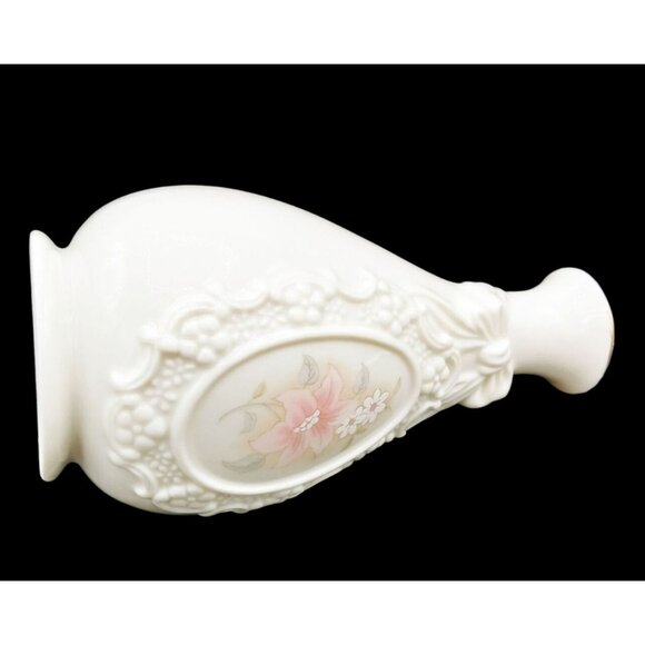 Cameo Ribbon Vase Royal Heritage Hand-Painted Floral Design Bow 6 Inch Vintage - Picture 12 of 16